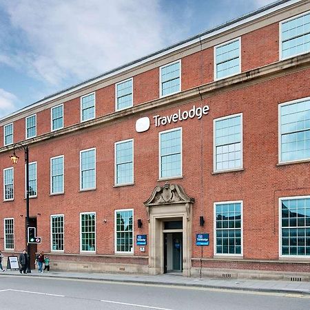 Travelodge Chester Central Екстер'єр фото